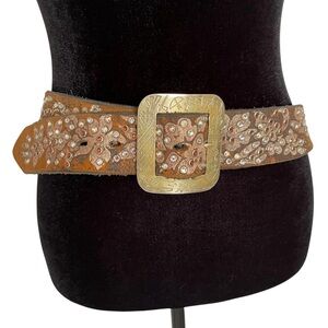 The Great China Wall Brown Leather Flower Belt with Swarovski Crystals.